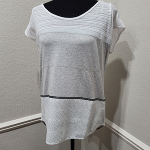 ⬇️ Desigual white and silver top